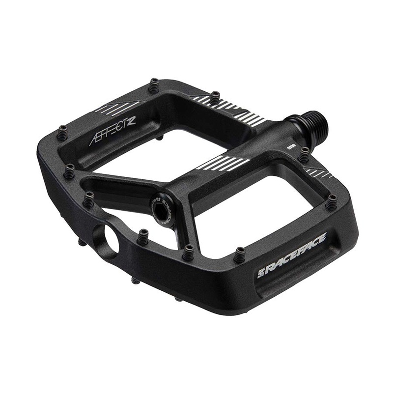 RaceFace Aeffect R Pedals – Platform Aluminum 9/16 Black