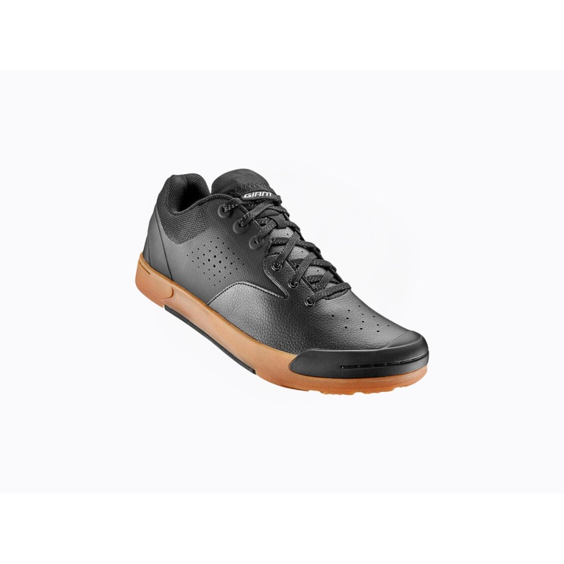 Giant Shuttle Flat-Black/Gum-EU40 & EU41 & EU42 & EU44 & EU45 & EU46 & EU47 & EU48