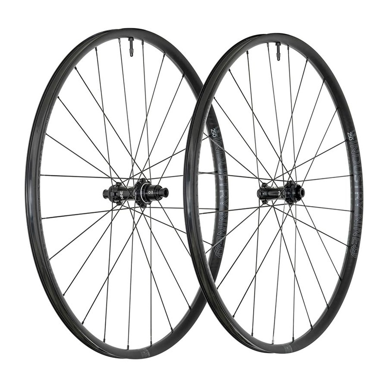 Industry Nine Solix SL UL250 CX Wheel Front and Rear 700C / 622 Holes: F: 24 R: 24 F: 12mm R: 12mm F: 100 R: 142 Disc Center Lock SRAM XD-R Set