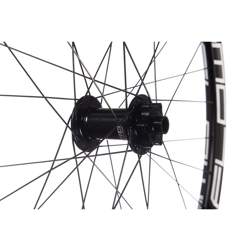 Stans No Tubes Flow EX3 Wheel Front 29” / 622 Holes: 32 20mm TA 110mm Boost Disc IS 6-bolt